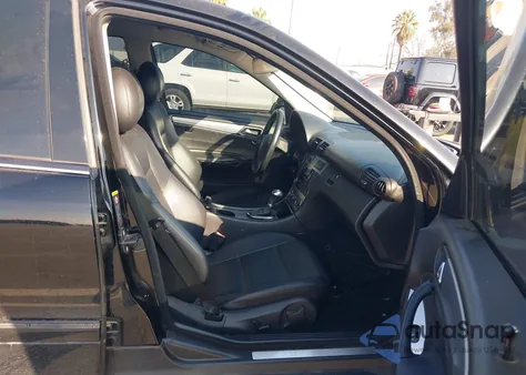 2005 Mercedes-Benz C 230 Kompressor Sport z USA, uszkodzony, nr VIN WDBRF40J05F711125